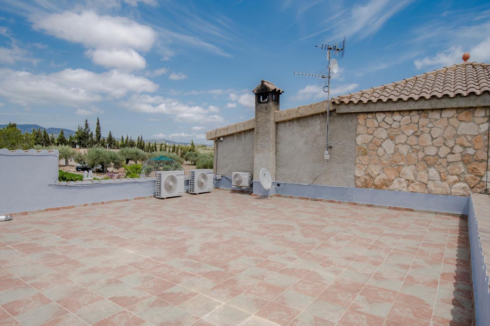 Rural Avril Villa Camarles